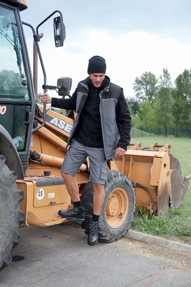 Vêtement de travail en vente avec de nombreux modèles et coloris disponibles chez Textile Direct Bodywarmer workwear matelassé K6109 - Convoy Grey / Black en vente chez Textile Direct