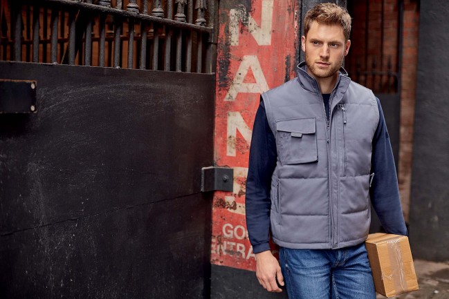 Bodywarmer de travail en vente avec de nombreux modèles et coloris disponibles chez Textile Direct Bodywarmer heavy duty RU014M - French Navy en vente chez Textile Direct